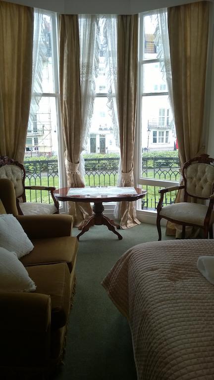Alston House Hotel Brighton Bilik gambar